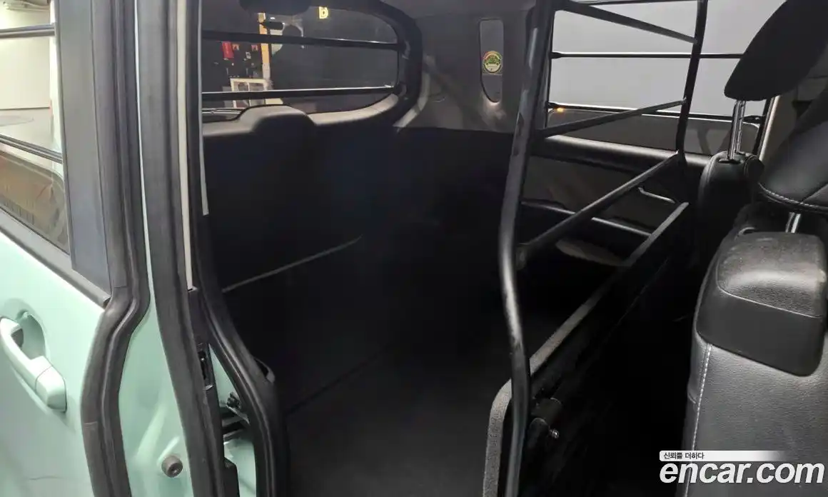 Kia Ray 2023 1.0 Автомат в Москве № 52668, фото 17