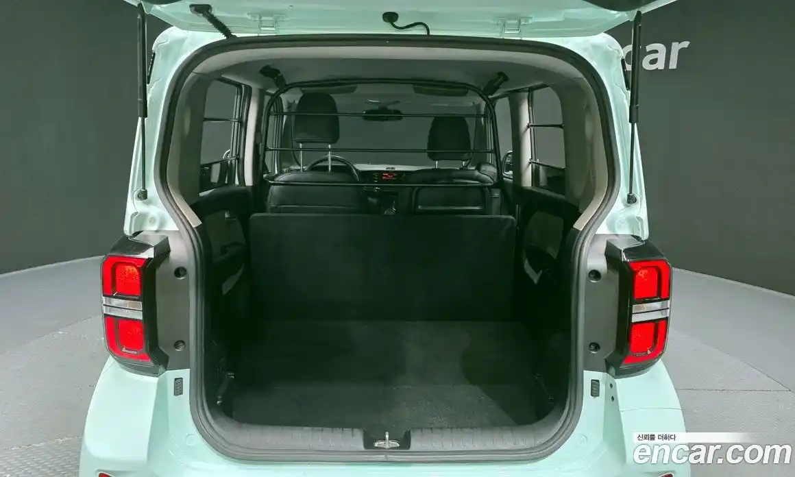 Kia Ray 2023 1.0 Автомат в Москве № 52668, фото 18