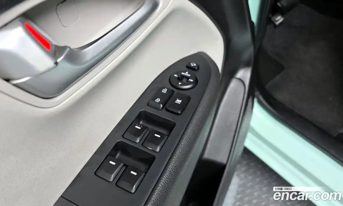 Kia Ray 2023 1.0 Автомат в Москве № 52668, фото 19