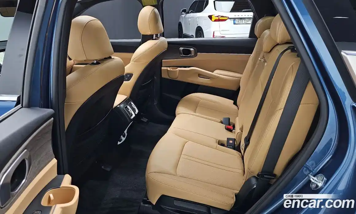 Kia Sorento 2022 2.2 Автомат в Москве № 52929, фото 17