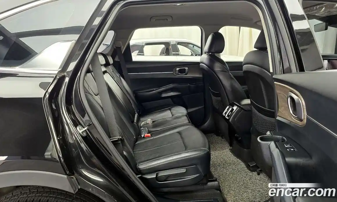 Kia Sorento 2021 2.2 Автомат в Москве № 55142, фото 16