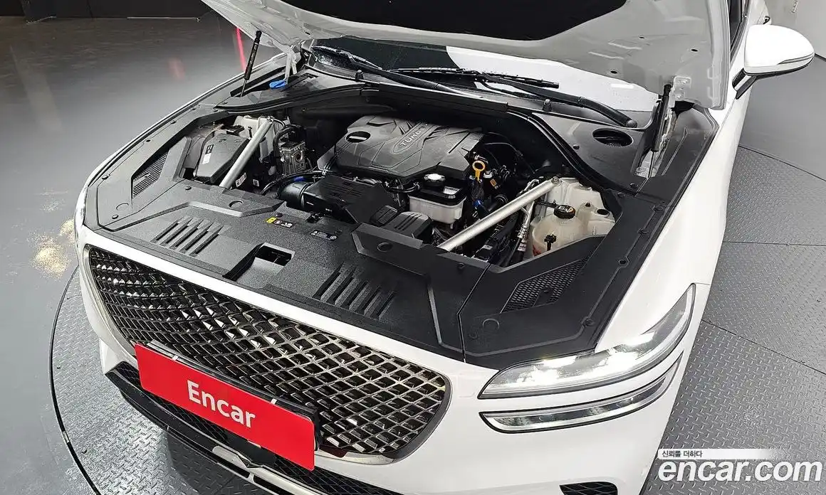 Genesis GV70 2023 2.5 Автомат в Москве № 57088, фото 14