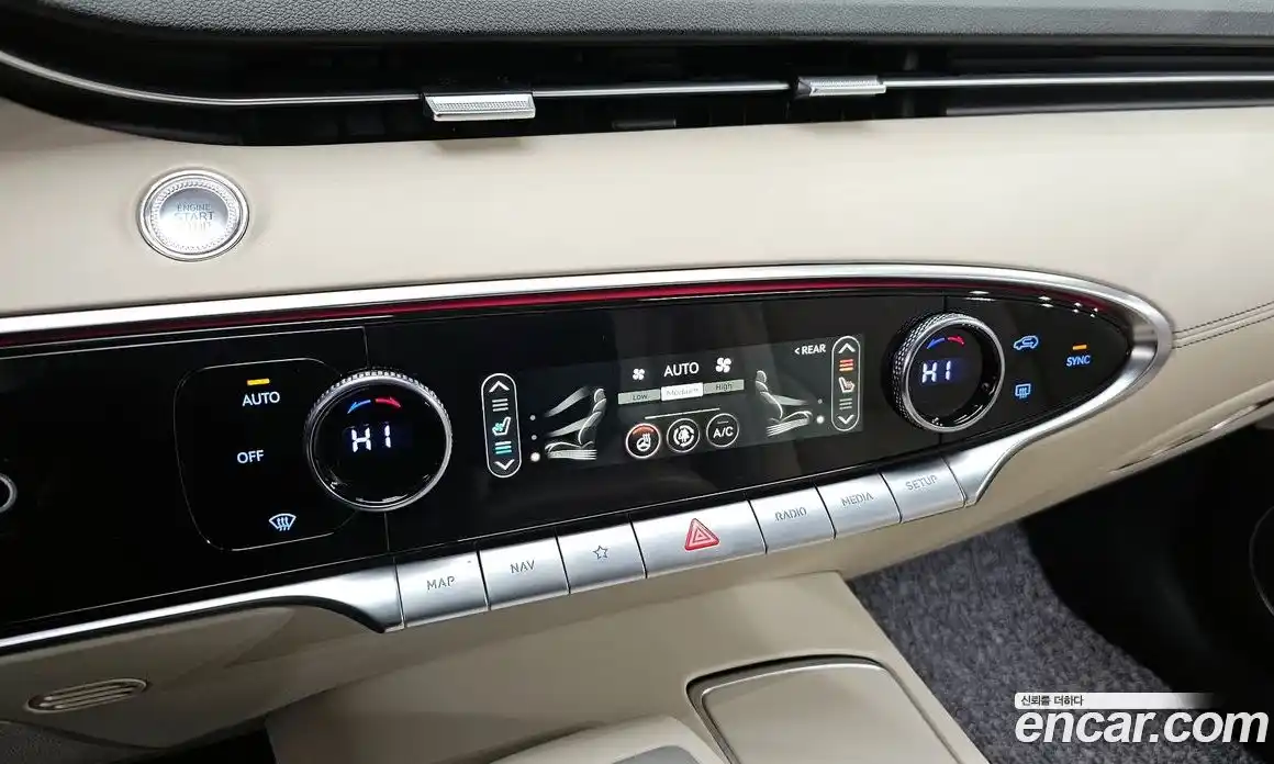 Genesis GV70 2023 2.5 Автомат в Москве № 57088, фото 4