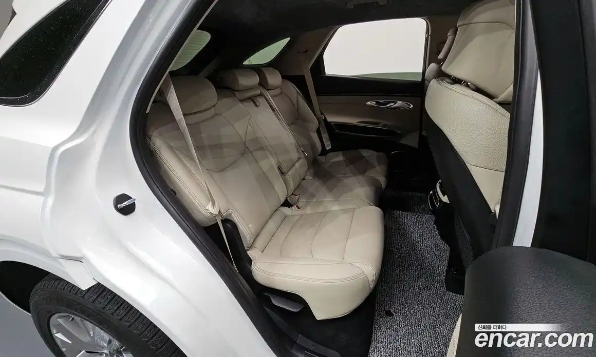 Genesis GV70 2023 2.5 Автомат в Москве № 57088, фото 8