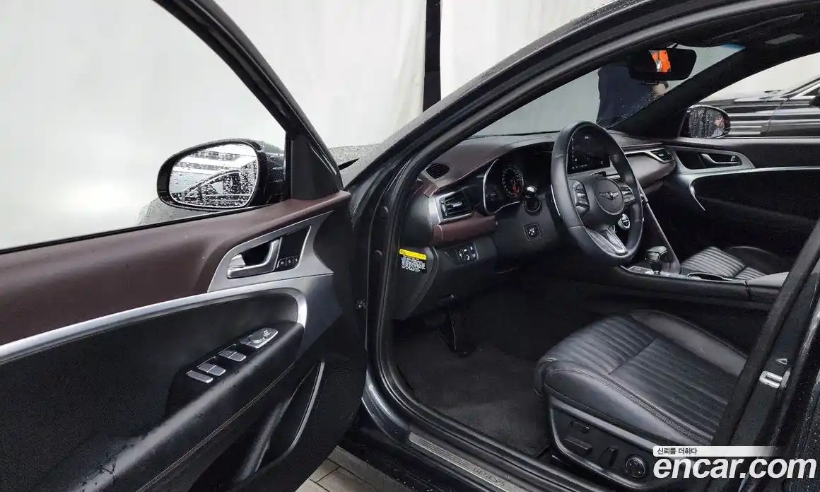 Genesis G70 2020 2.0 Автомат в Москве № 57567, фото 1