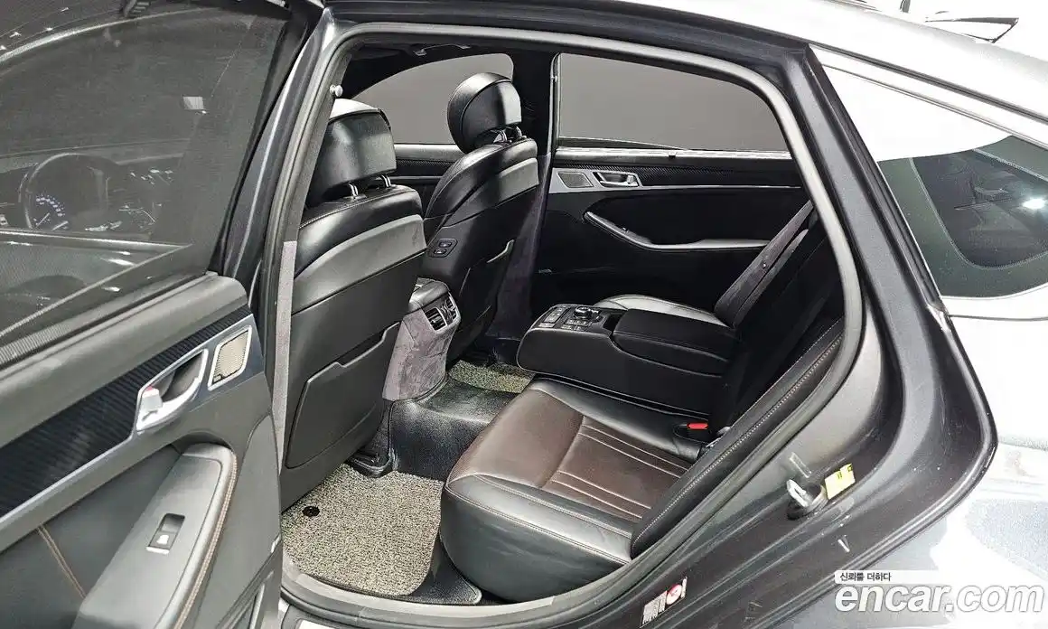 Genesis G80 2017 3.3 Автомат в Москве № 57600, фото 20