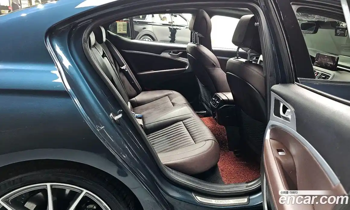 Genesis G70 2022 2.0 Автомат в Москве № 57989, фото 7