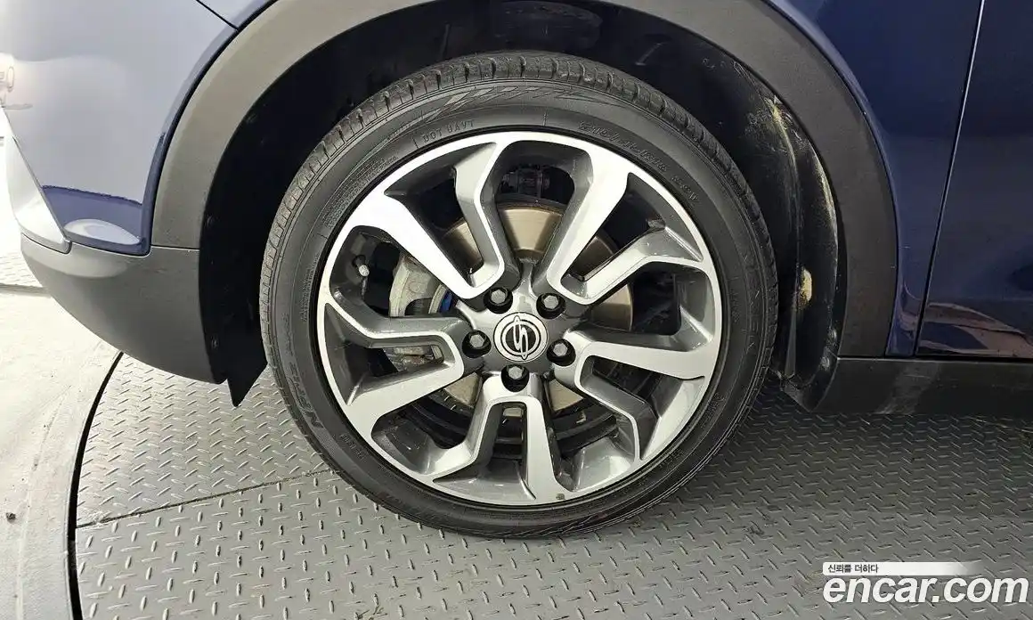 SsangYong TIBOLI 2016 1.6 Автомат в Москве № 61536, фото 8