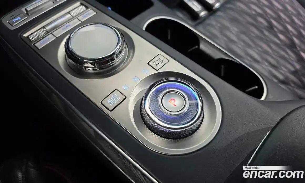 Genesis GV70 2022 2.5 Автомат в Москве № 81728, фото 14