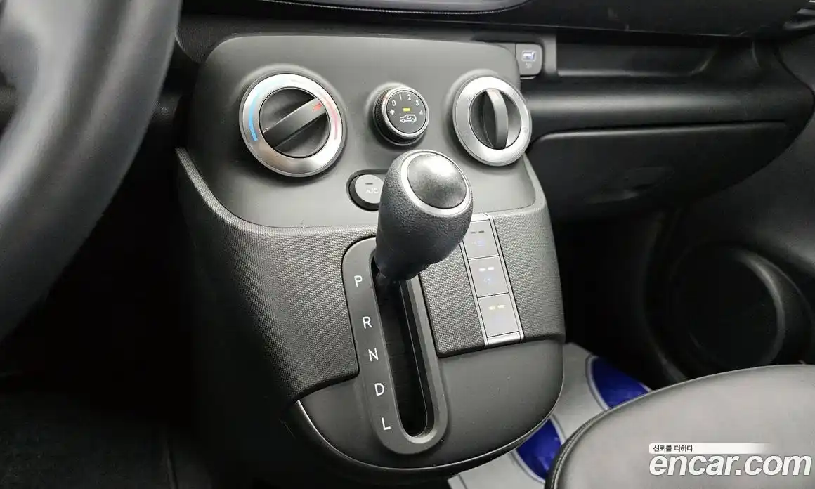 Hyundai Casper 2024 1.0 Автомат в Москве № 86710, фото 17