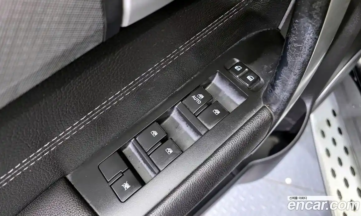 Chevrolet Captiva 2017 2.0 Автомат в Москве № 99787, фото 4