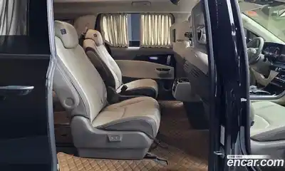 Kia Canival 2021 3.5 Автомат в Москве № 102145, миниатюра 9