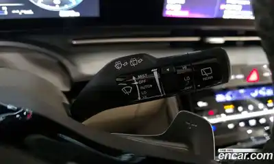 Kia Canival 2023 3.5 Автомат в Москве № 10214, миниатюра 3