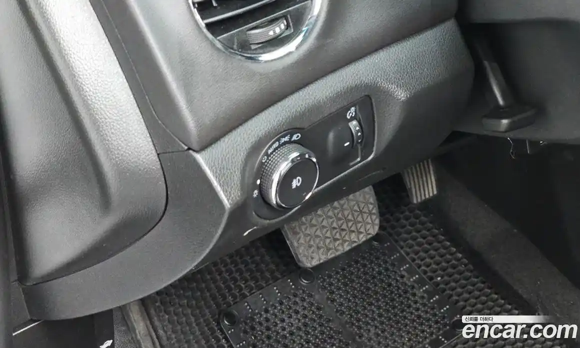 Chevrolet Cruze 2016 1.8 Автомат в Москве № 104458, фото 17