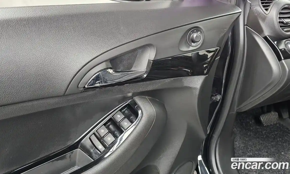 Chevrolet Orlando 2016 2.0 Автомат в Москве № 104802, фото 18