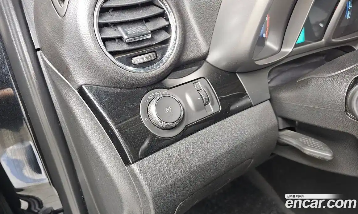 Chevrolet Orlando 2016 2.0 Автомат в Москве № 104802, фото 2