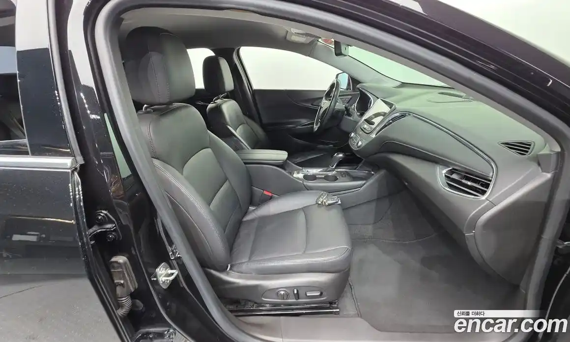 Chevrolet Malibu 2017 2.0 Автомат в Москве № 105771, фото 13