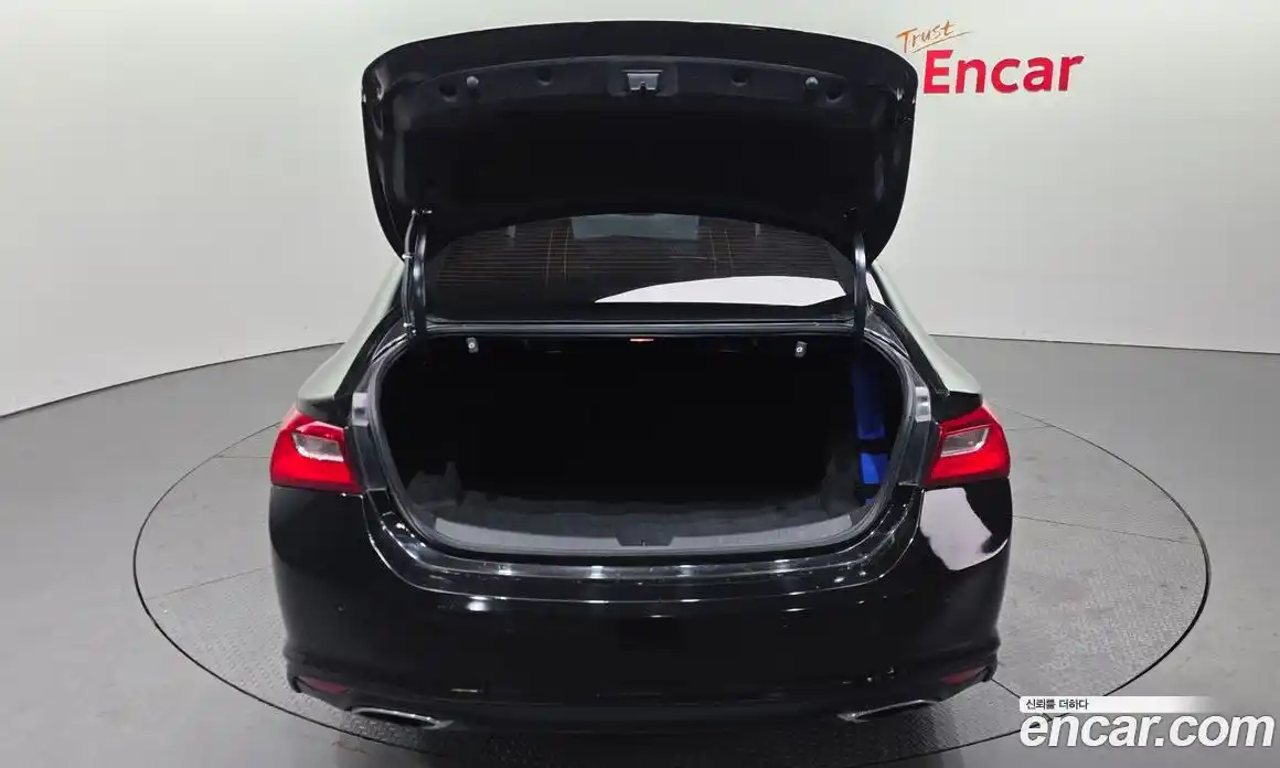 Chevrolet Malibu 2017 2.0 Автомат в Москве № 105771, фото 20