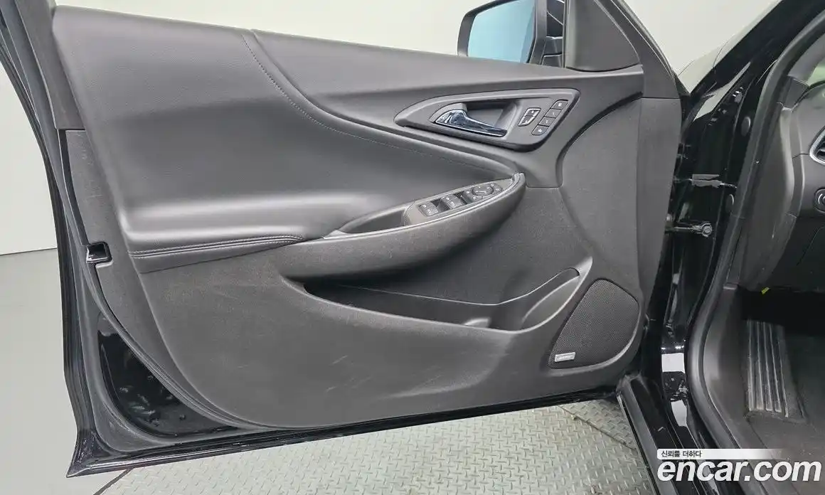 Chevrolet Malibu 2017 2.0 Автомат в Москве № 105771, фото 3