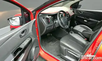 Renault QM3 2015 1.5 Автомат в Москве № 106459, миниатюра 11