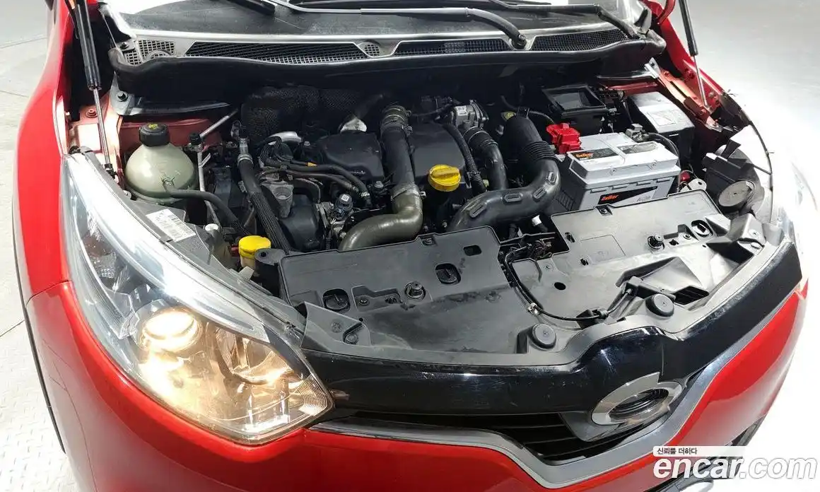 Renault QM3 2015 1.5 Автомат в Москве № 106459, фото 15