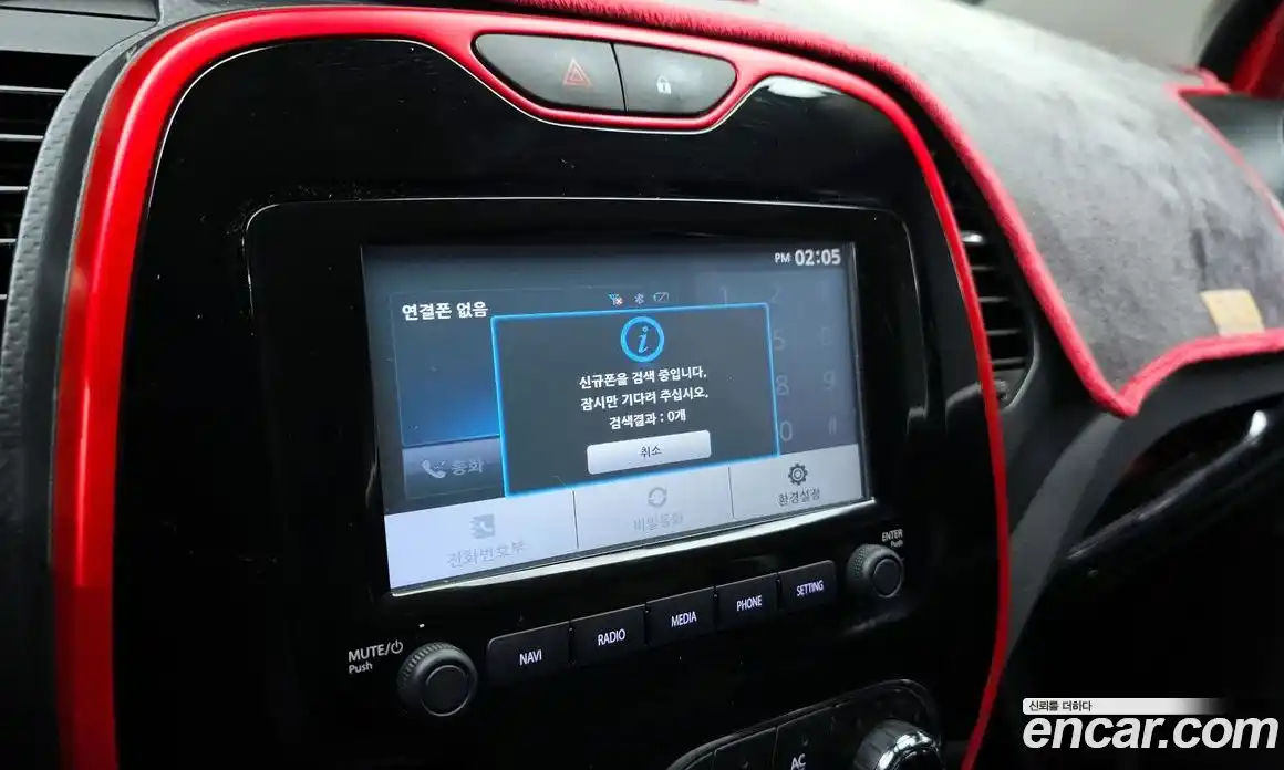 Renault QM3 2015 1.5 Автомат в Москве № 106459, фото 17