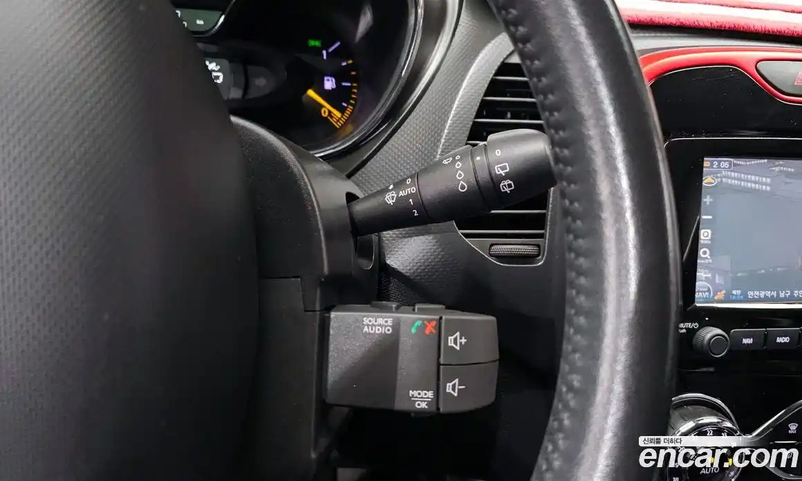 Renault QM3 2015 1.5 Автомат в Москве № 106459, фото 3