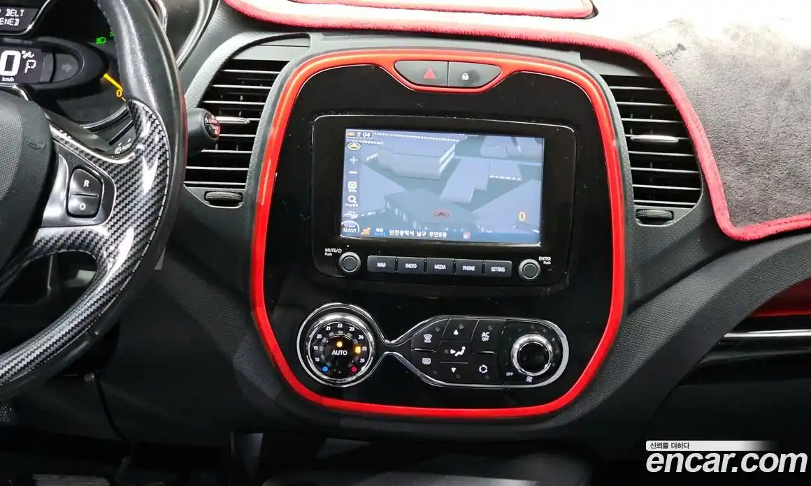 Renault QM3 2015 1.5 Автомат в Москве № 106459, фото 9