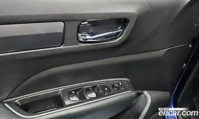 Renault QM6 2017 2.0 Автомат в Москве № 107107, миниатюра 4