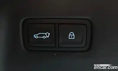 Hyundai Santa Fe 2024 2.5 Автомат в Москве № 108426, миниатюра 9