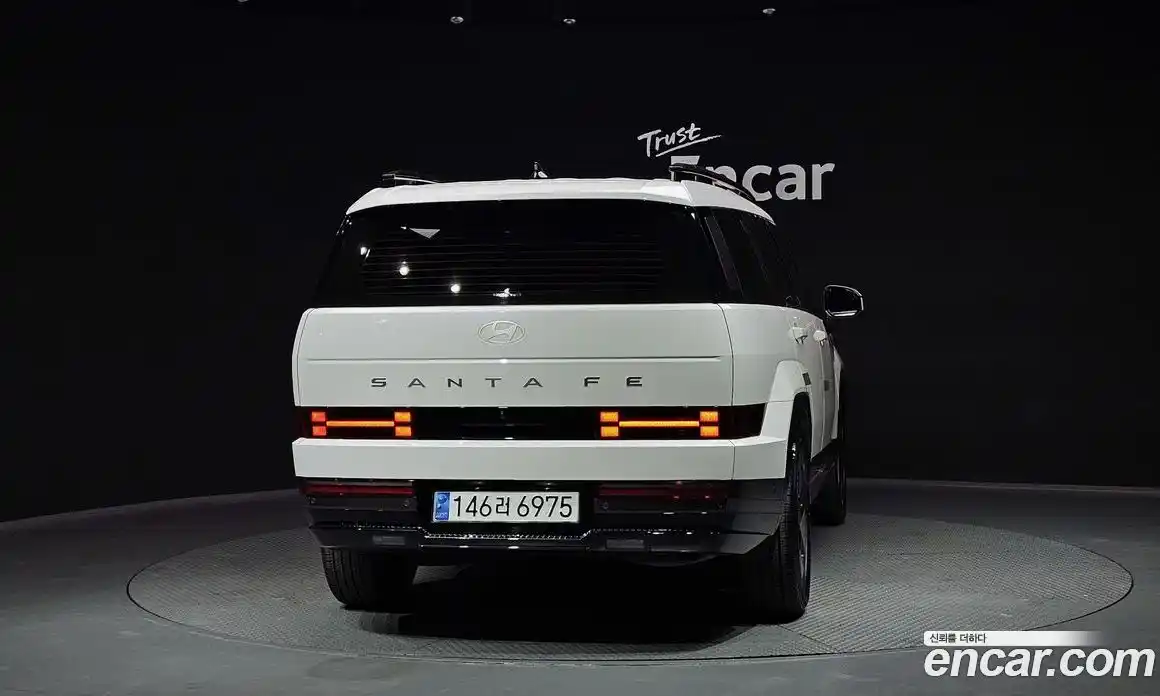 Hyundai Santa Fe 2024 1.6 Автомат в Москве № 109713, фото 4