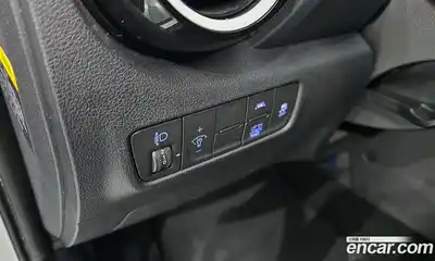 Hyundai Kona 2020 1.6 Автомат в Москве № 109898, миниатюра 12