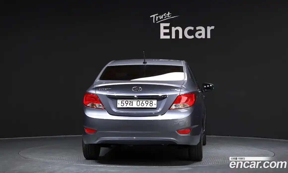 Hyundai Accent 2017 1.4 Автомат в Москве № 112742, фото 1