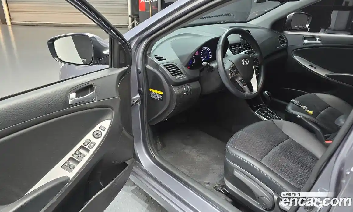 Hyundai Accent 2017 1.4 Автомат в Москве № 112742, фото 17