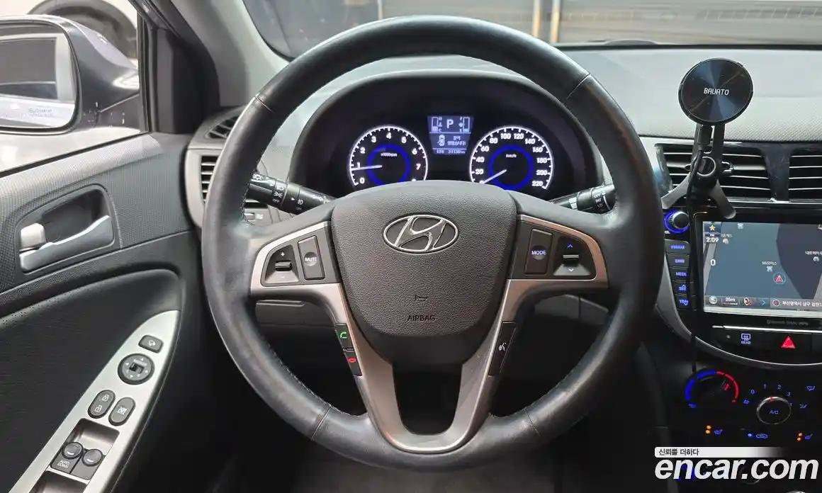 Hyundai Accent 2017 1.4 Автомат в Москве № 112742, фото 3