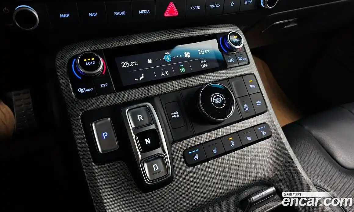 Hyundai Palisade 2023 3.8 Автомат в Москве № 113285, фото 17