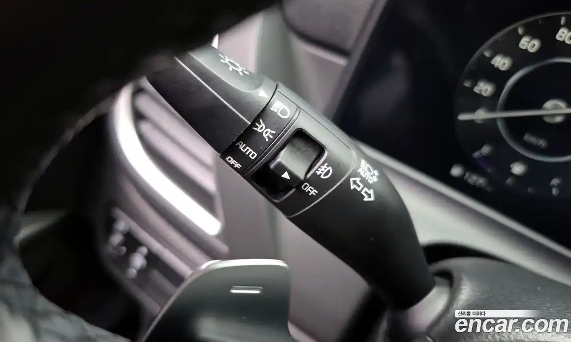 Kia Seltos 2023 1.6 Автомат в Москве № 114441, фото 17