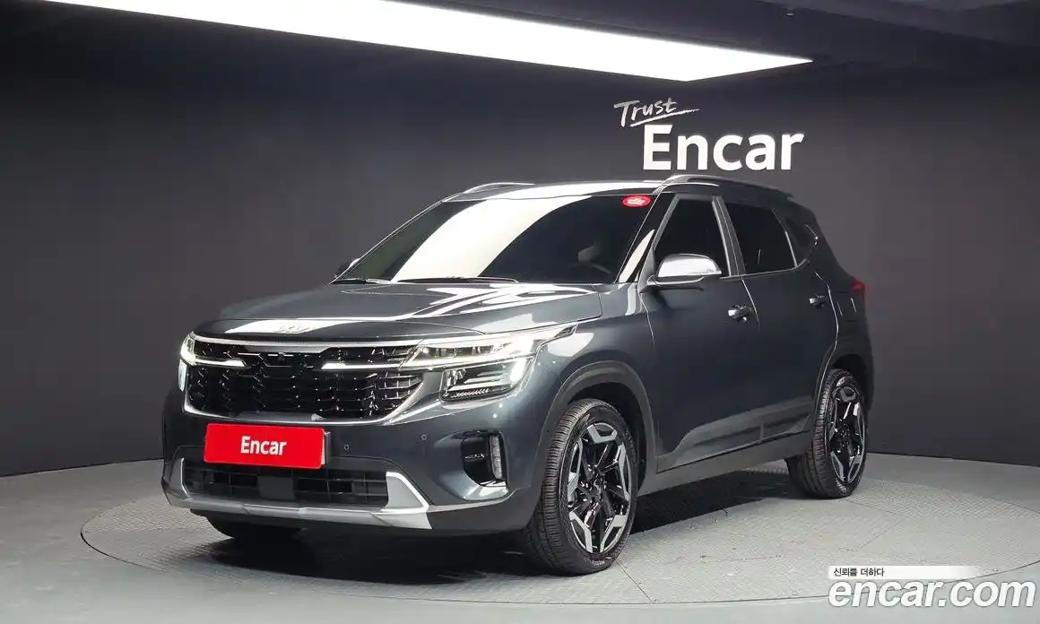 Kia Seltos 2023 1.6 Автомат в Москве № 114441, фото 8