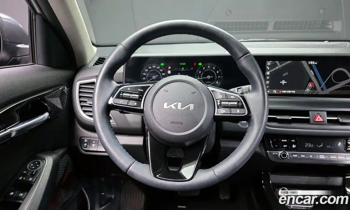 Kia Seltos 2023 1.6 Автомат в Москве № 114441, фото 10