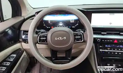 Kia Canival 2023 3.5 Автомат в Москве № 115520, миниатюра 11