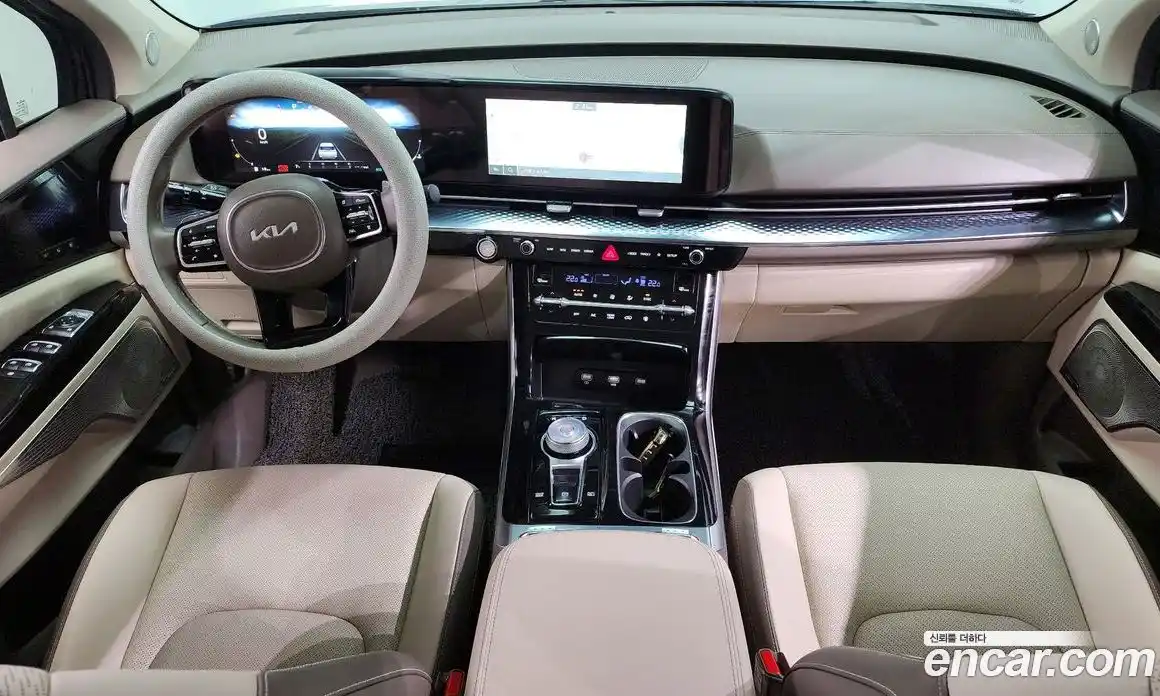 Kia Canival 2023 3.5 Автомат в Москве № 115520, фото 14