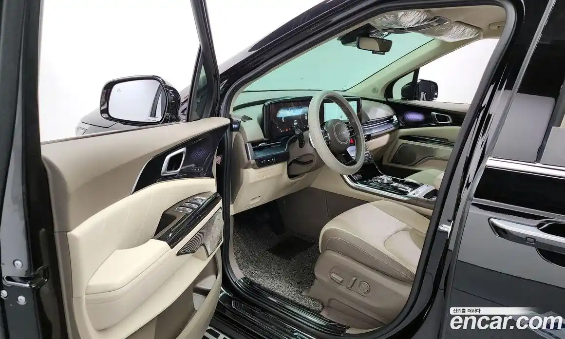 Kia Canival 2023 3.5 Автомат в Москве № 115520, фото 10