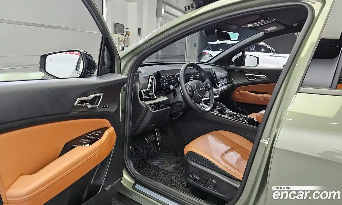 Kia Sportage 2023 1.6 Автомат в Москве № 115543, фото 14