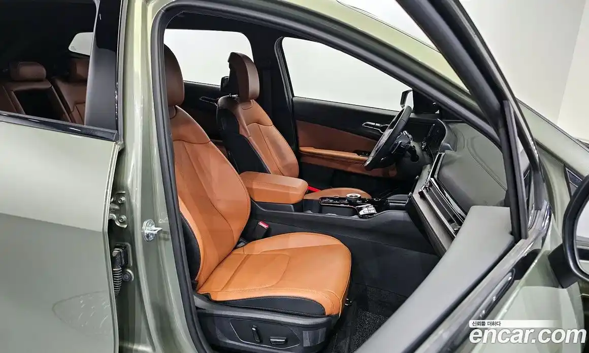 Kia Sportage 2023 1.6 Автомат в Москве № 115543, фото 20