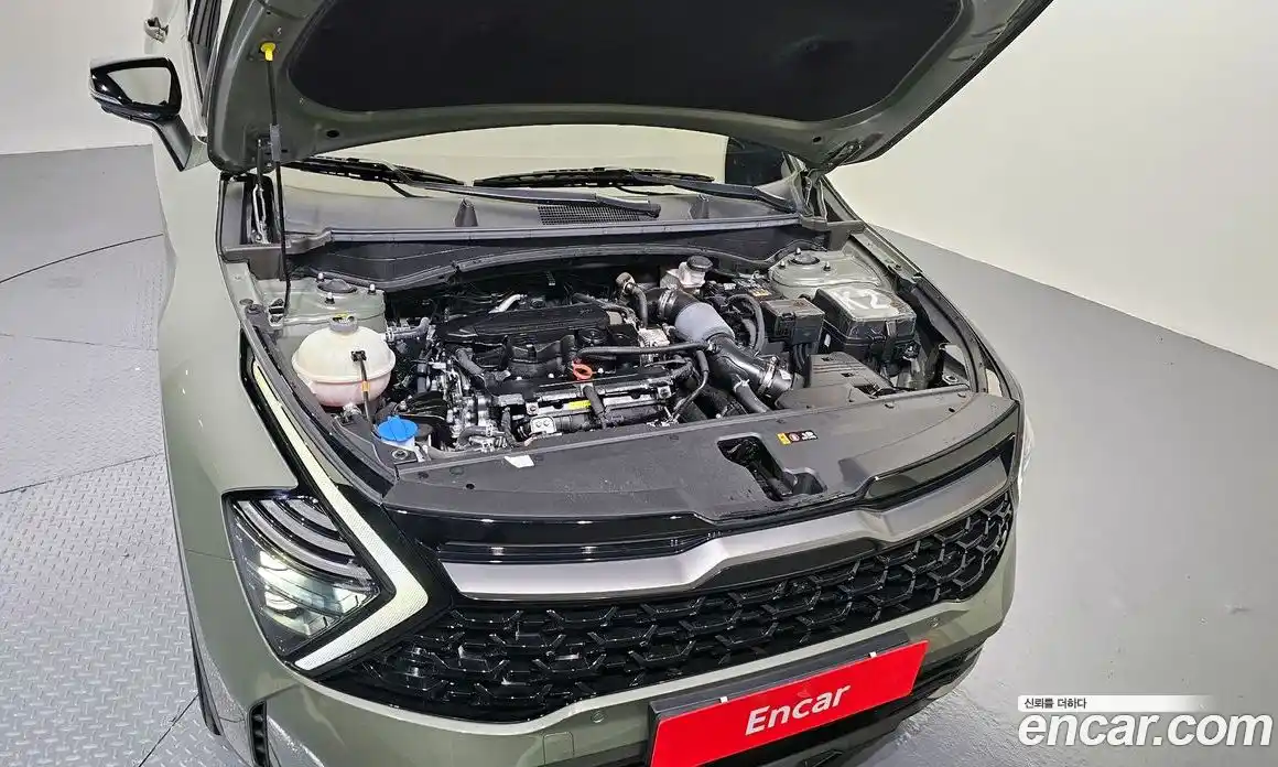 Kia Sportage 2023 1.6 Автомат в Москве № 115543, фото 6