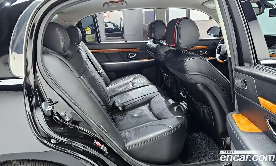 Kia Opirus 2005 3.8 Автомат в Москве № 115583, фото 4