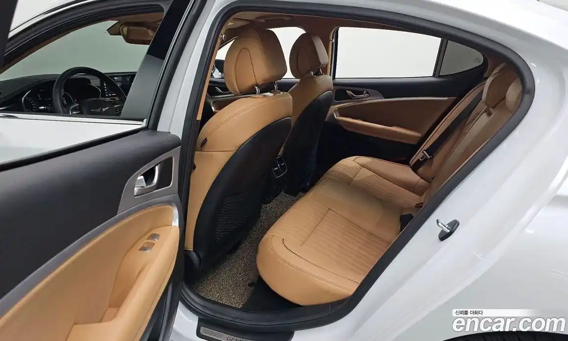 Genesis G70 2023 2.0 Автомат в Москве № 117412, фото 17