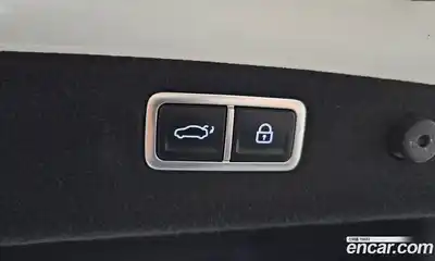 Genesis G70 2023 2.0 Автомат в Москве № 117412, миниатюра 3