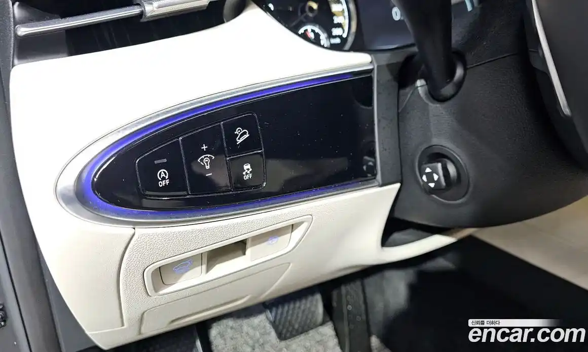 Genesis GV70 2021 2.5 Автомат в Москве № 117959, фото 13