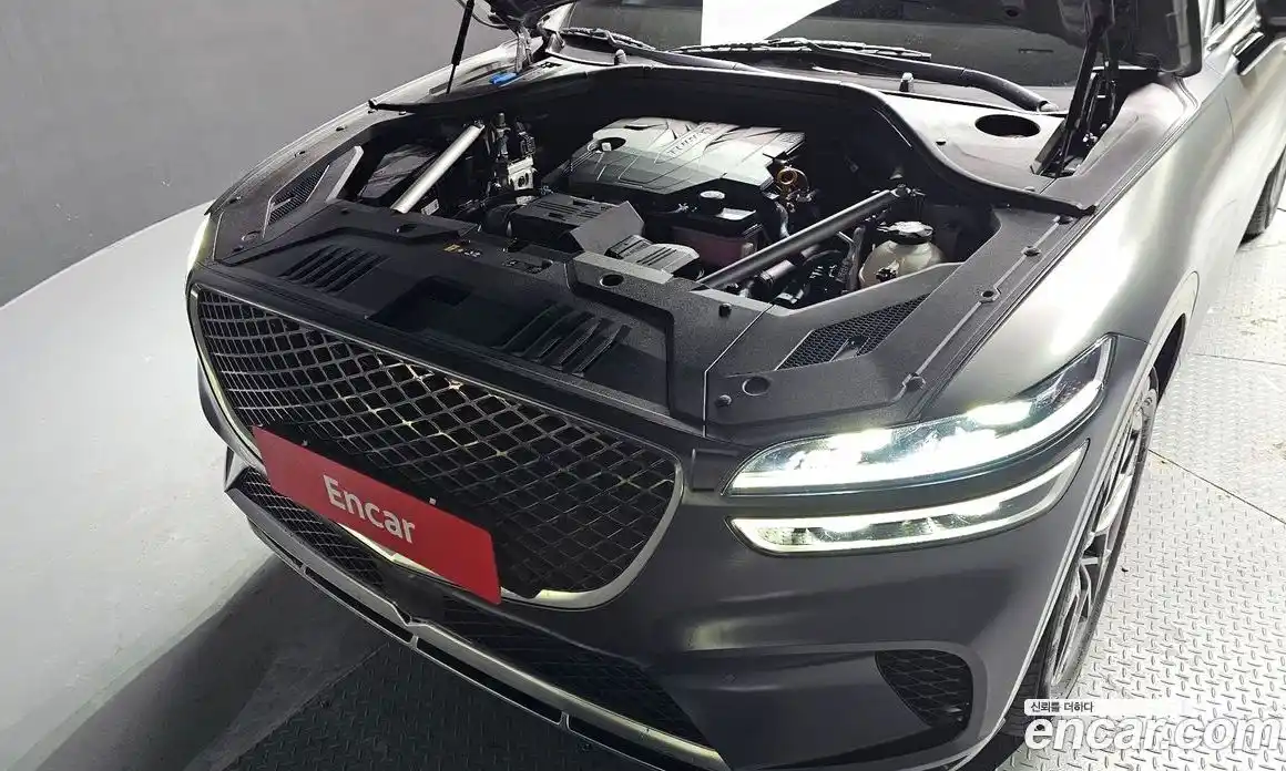 Genesis GV70 2021 2.5 Автомат в Москве № 117959, фото 20